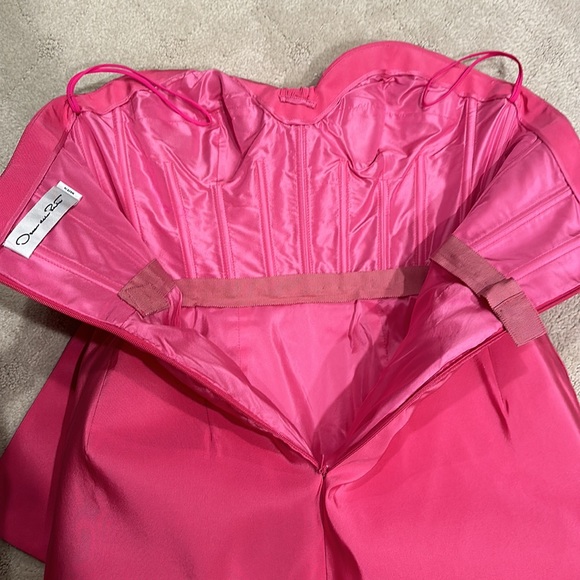 Oscar de la Renta Ruffle Bow Strapless Silk Dress - Picture 4 of 8